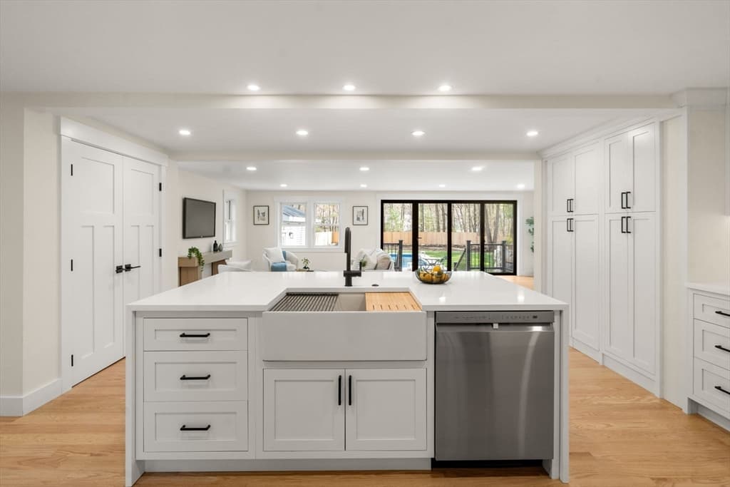 Casa em Natick — foto 3