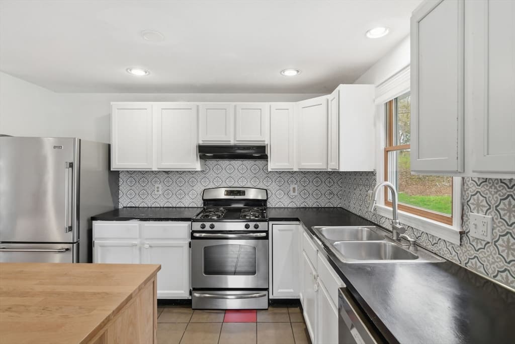 Casa em Easthampton — foto 7