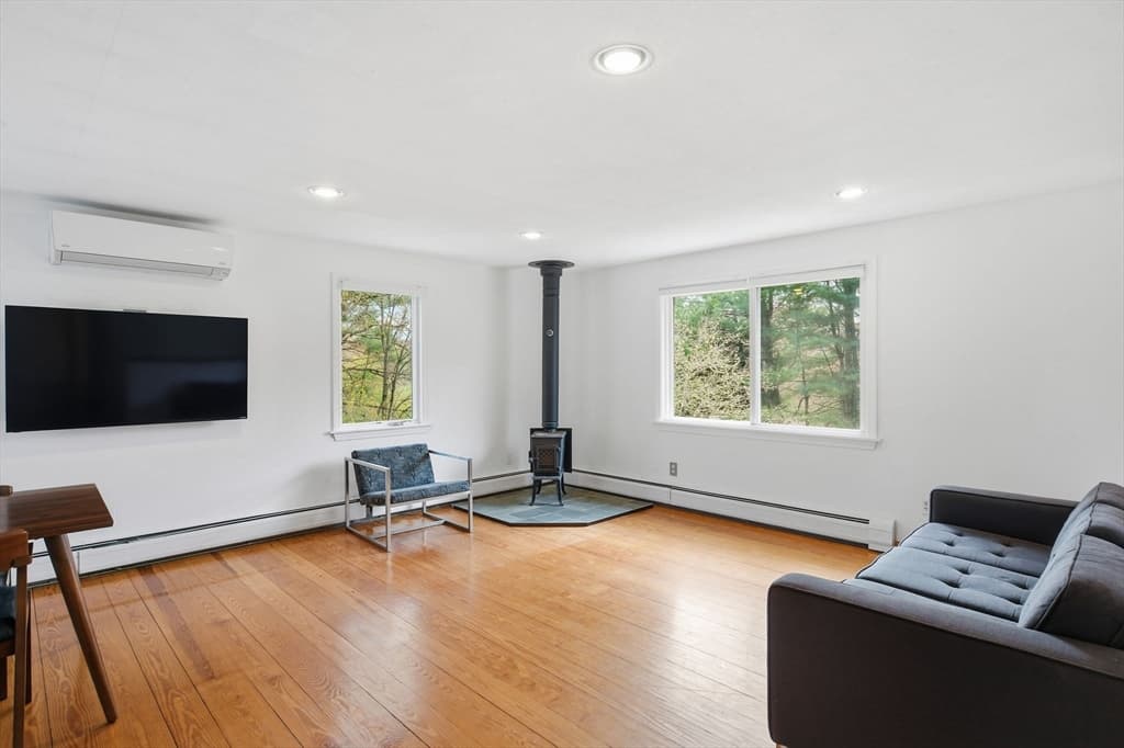 Casa em Easthampton — foto 5