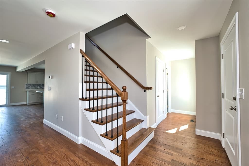 Casa em Fall River — foto 8