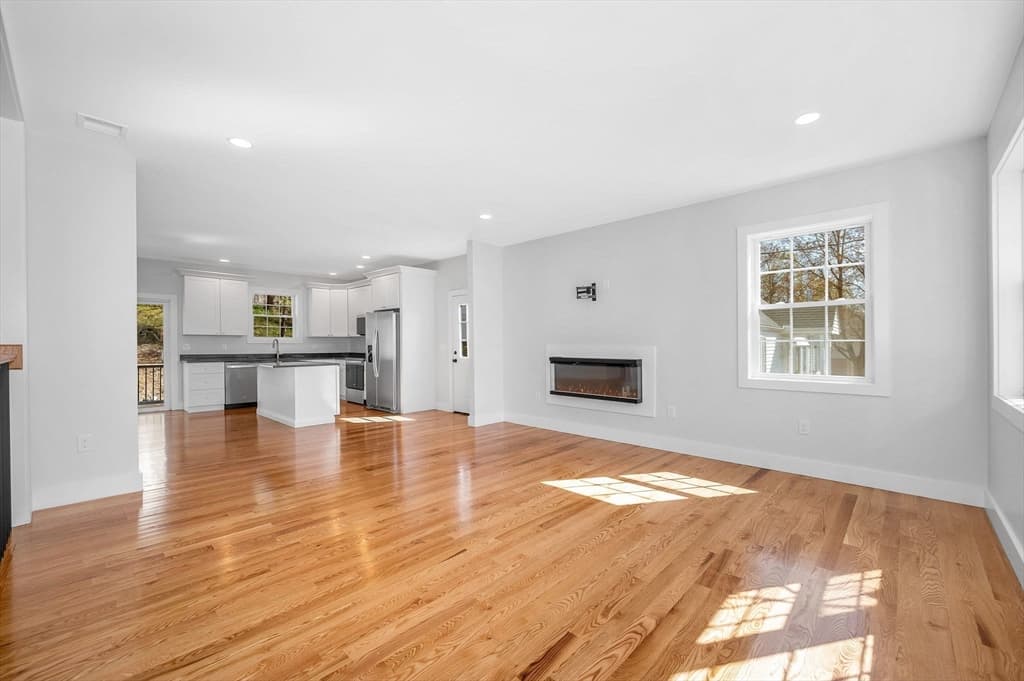 Casa em Lowell — foto 7