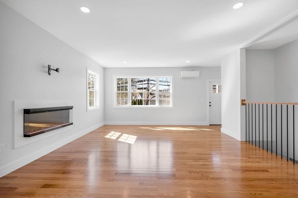 Casa em Lowell — foto 4