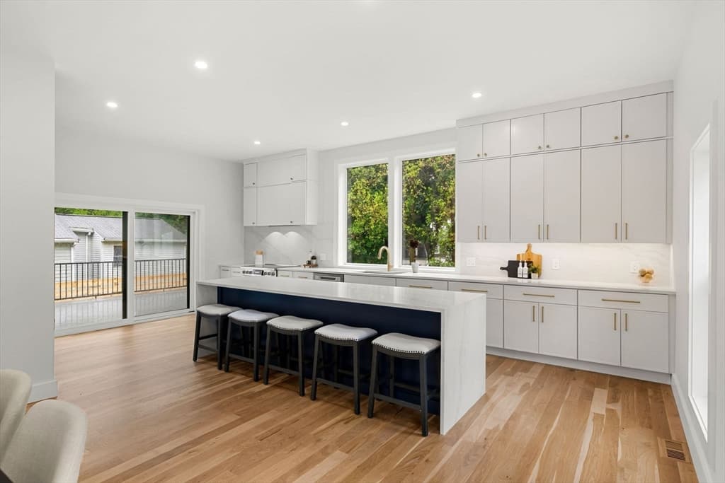 Casa em Medford — foto 8