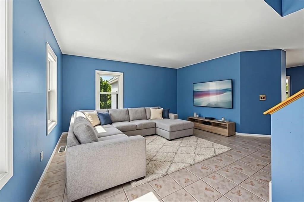 Casa em Haverhill — foto 3