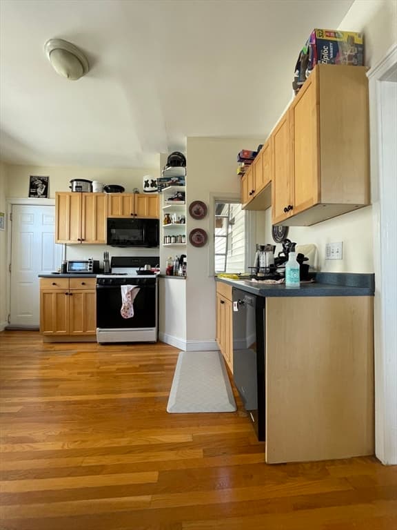 Multi-família em Somerville — foto 6