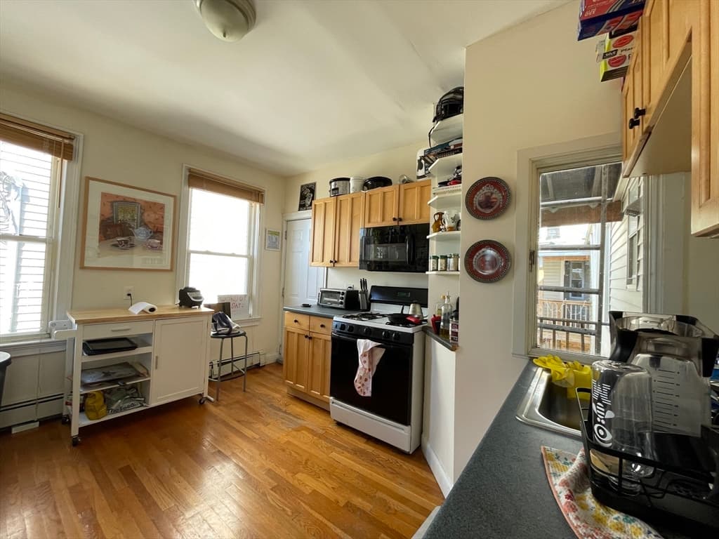 Multi-família em Somerville — foto 4