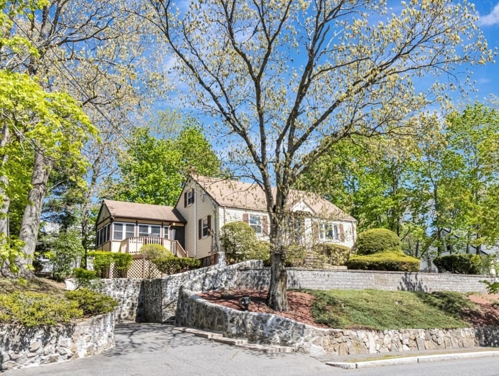 Casa em Saugus — foto 4