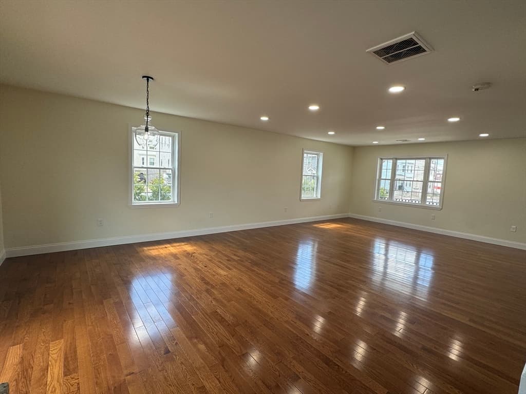 Casa em Fall River — foto 6