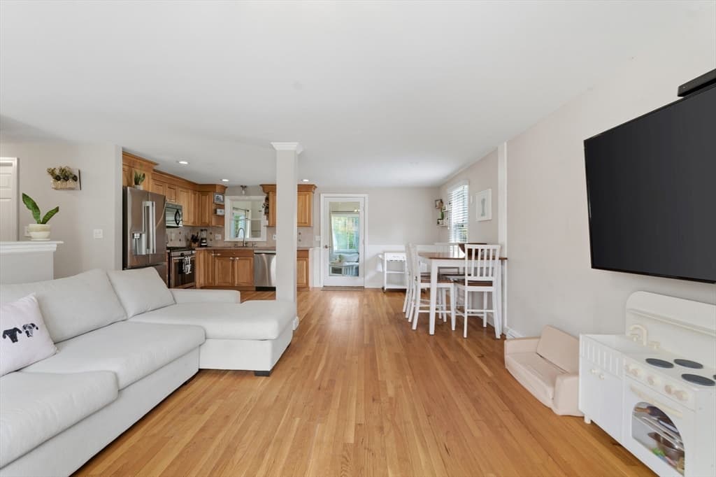 Casa em Foxboro — foto 5