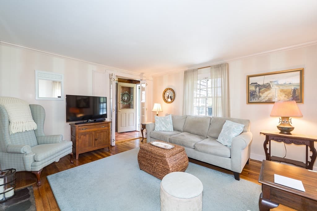 Casa em Natick — foto 9