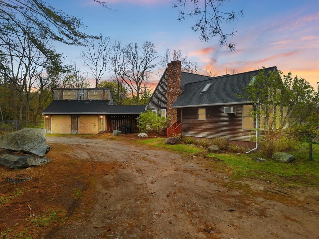 Casa em Raynham — foto 2