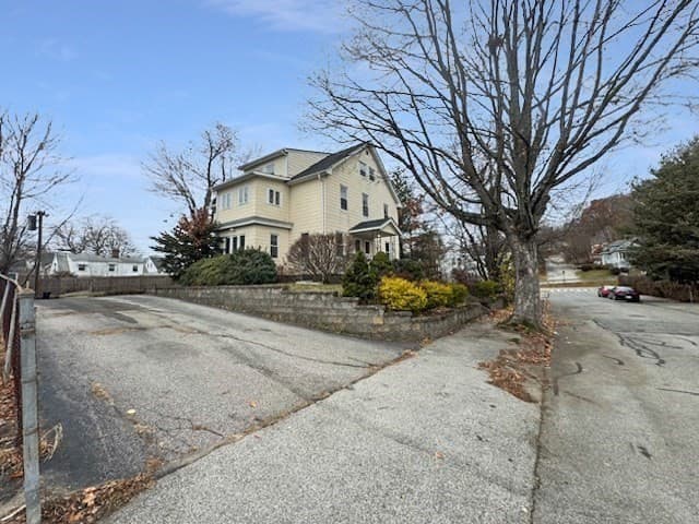 Multi-família em Worcester — foto 5