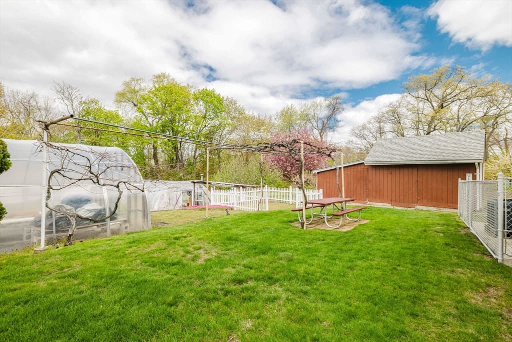 Casa em Seekonk — foto 8