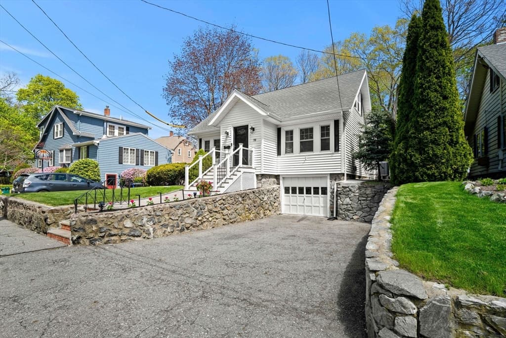 Casa em Stoneham — foto 3