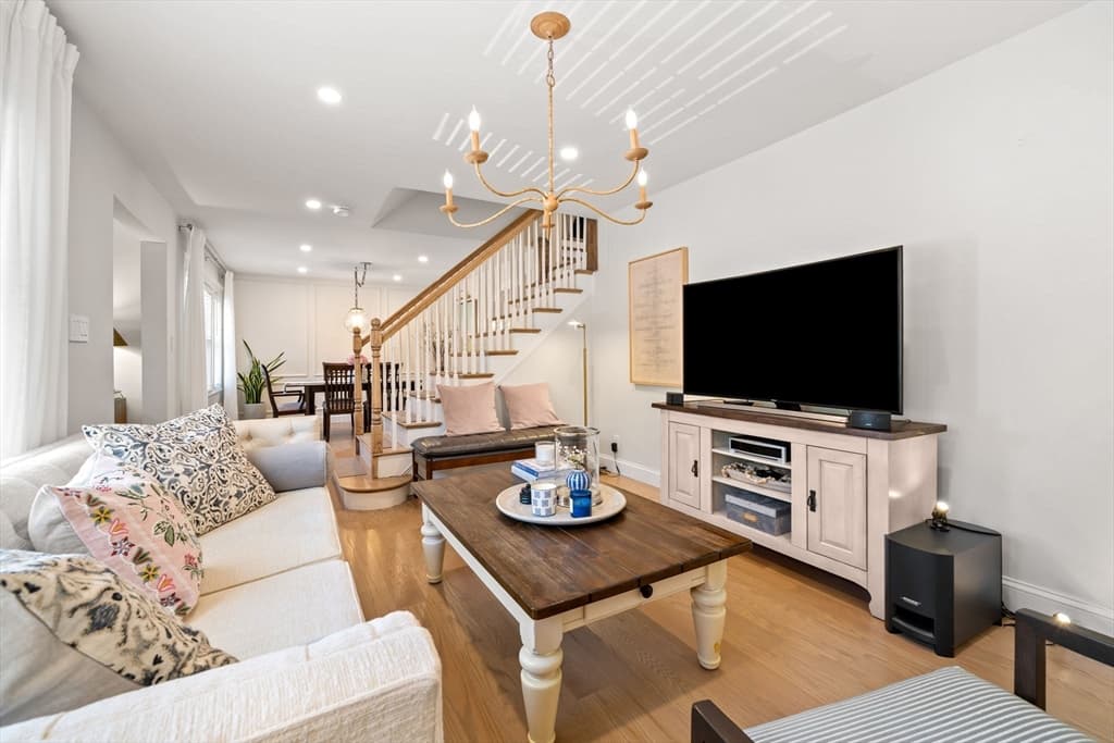 Casa em Stoneham — foto 8
