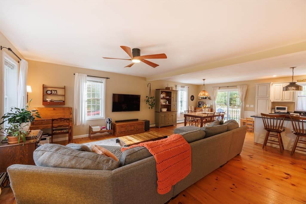 Casa em West Brookfield — foto 7