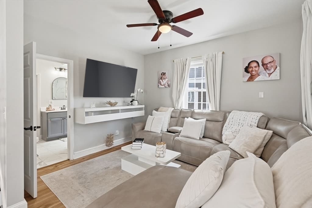 Casa em New Bedford — foto 4