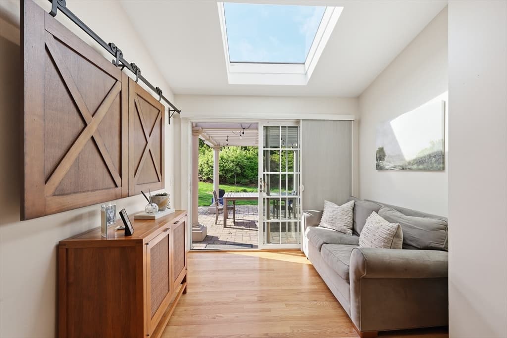 Casa em Longmeadow — foto 8