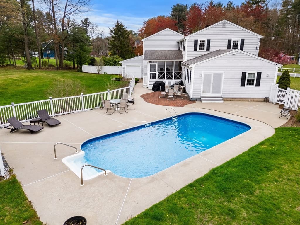 Casa em Tewksbury — foto 5