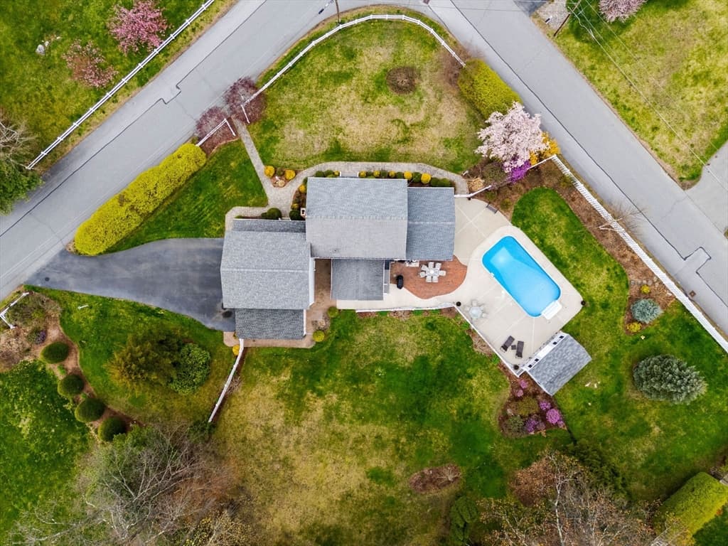 Casa em Tewksbury — foto 8