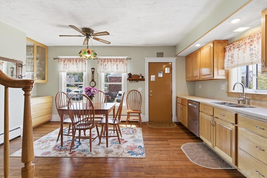 Casa em New Bedford — foto 4