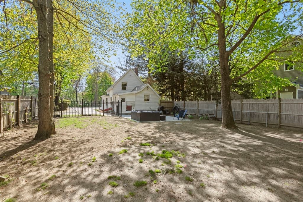 Casa em Foxboro — foto 5