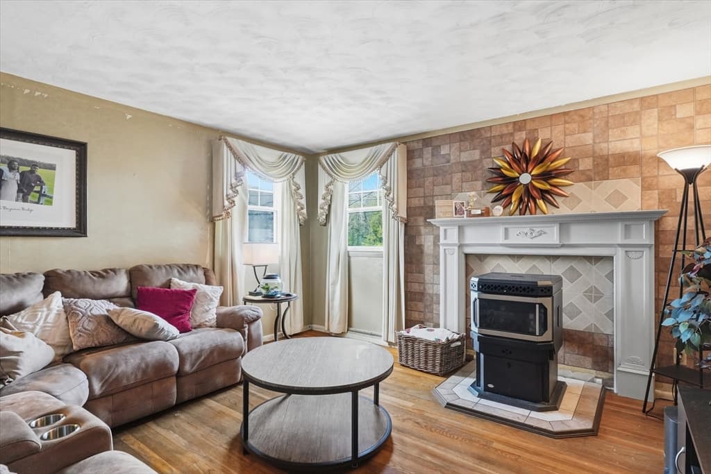 Casa em Marlborough — foto 4