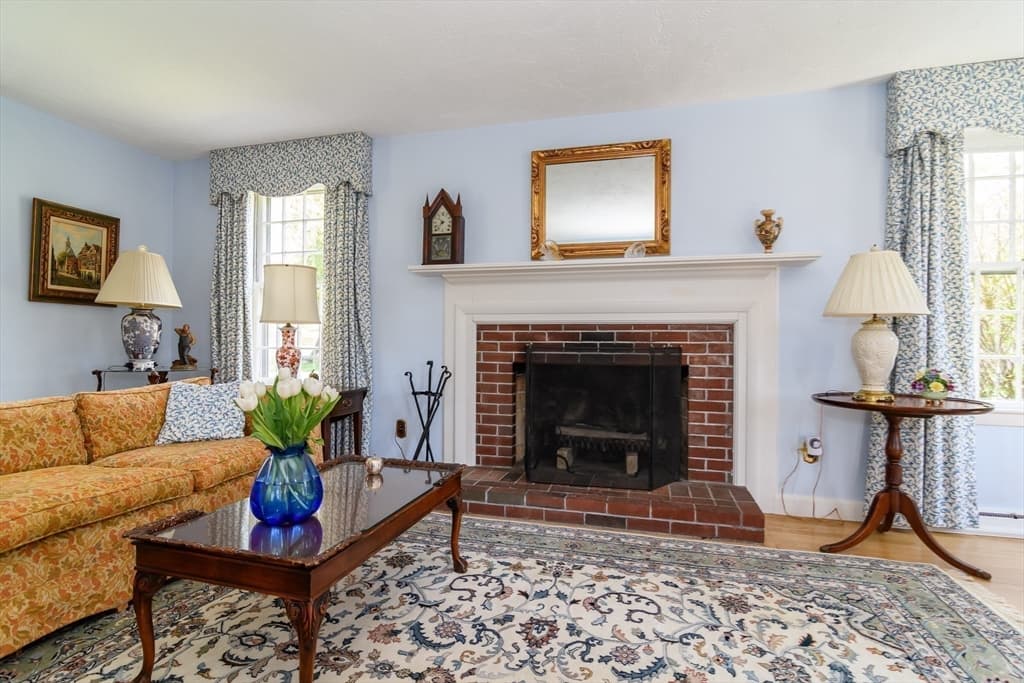 Casa em Natick — foto 9