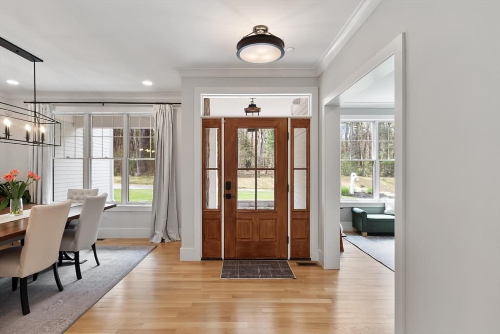 Casa em Hopkinton — foto 4