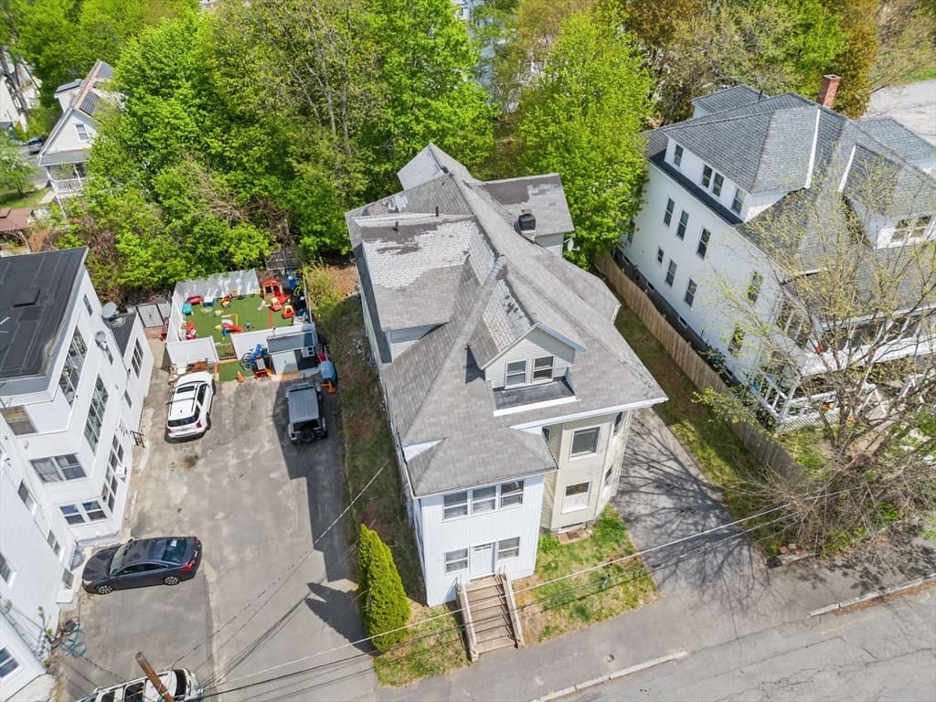 Multi-família em Fitchburg — foto 3