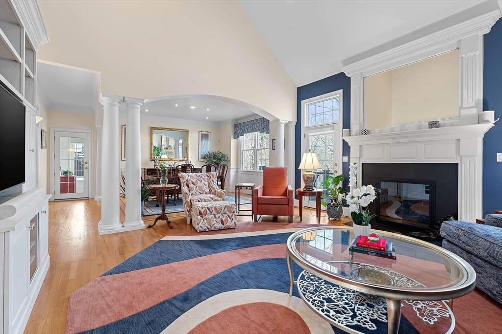 Casa em Natick — foto 5