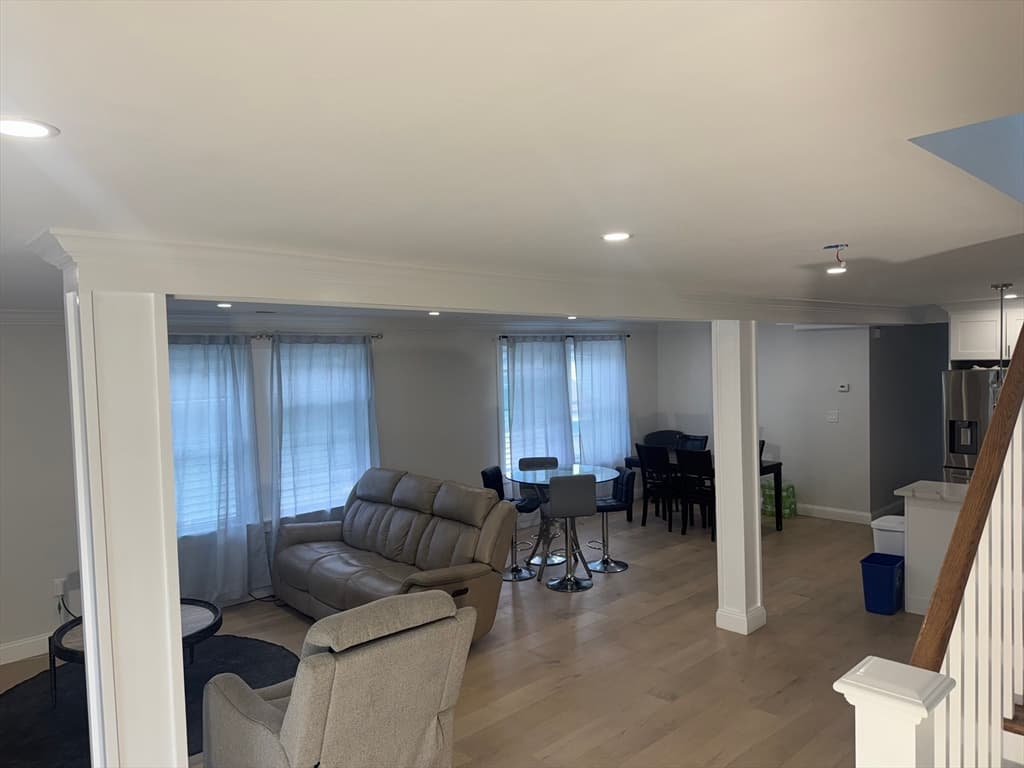 Condomínio em Medford — foto 2