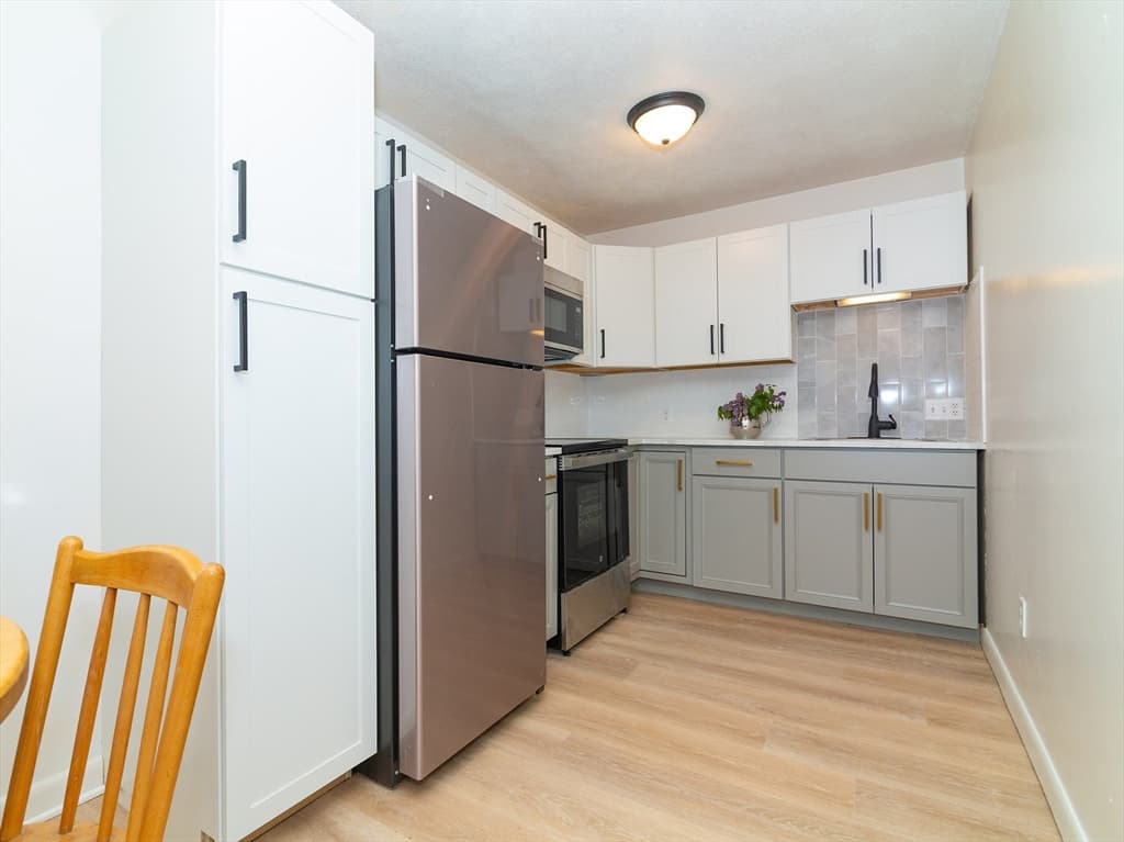 Condomínio em Framingham — foto 5