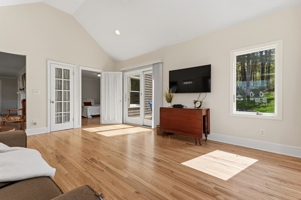Casa em Southborough — foto 6