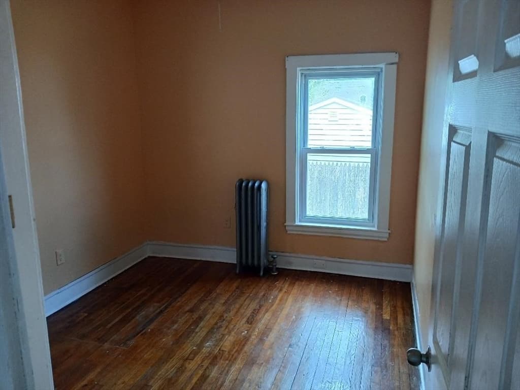 Casa em Brockton — foto 7