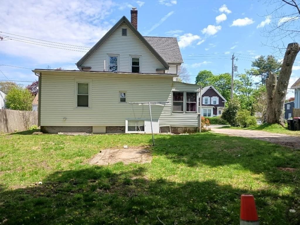 Casa em Brockton — foto 3