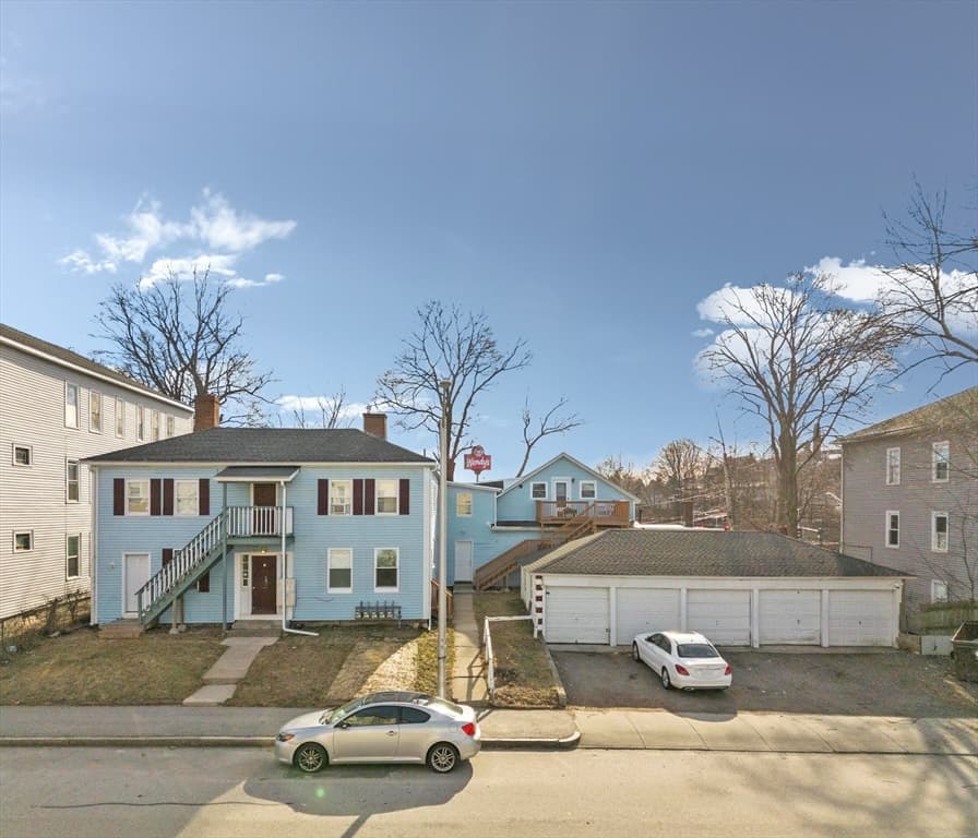 Multi-família em Worcester