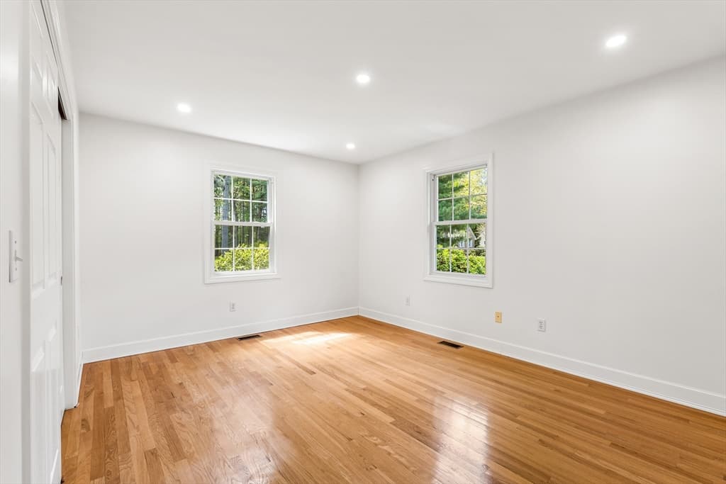 Casa em Seekonk — foto 8