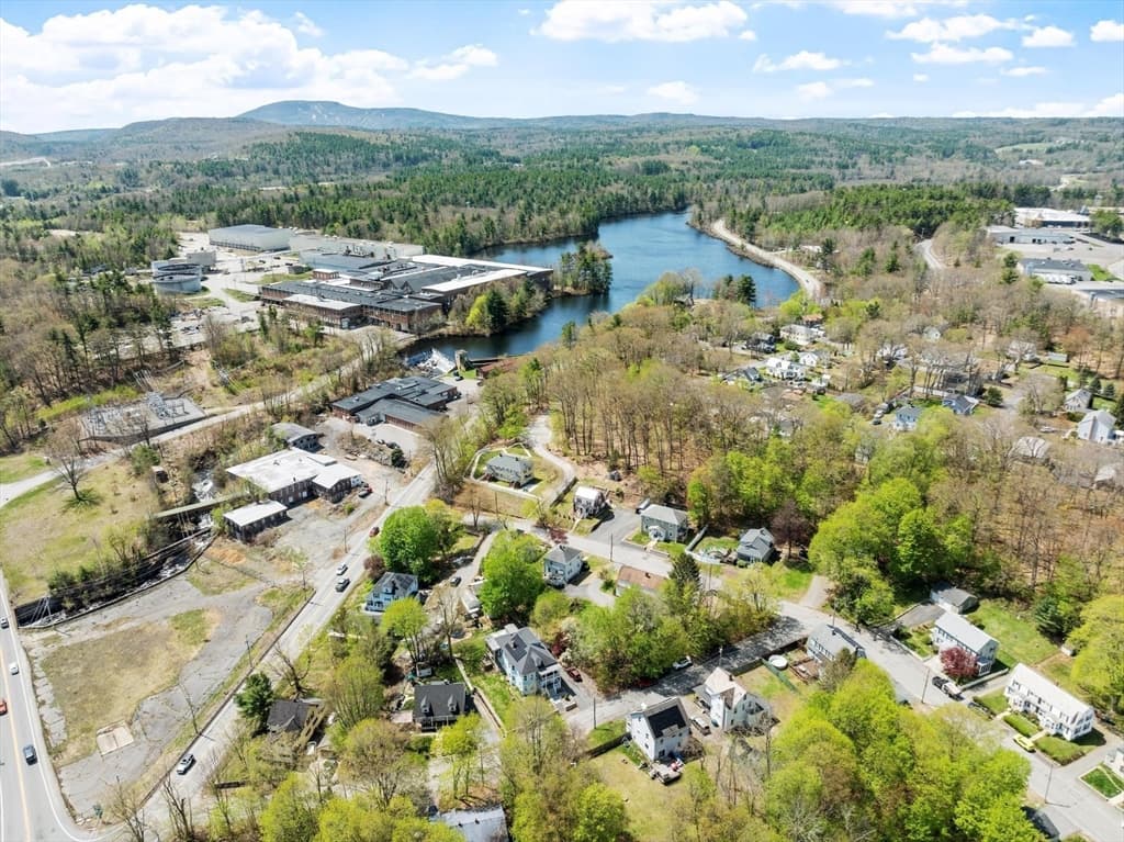 Multi-família em Fitchburg — foto 2