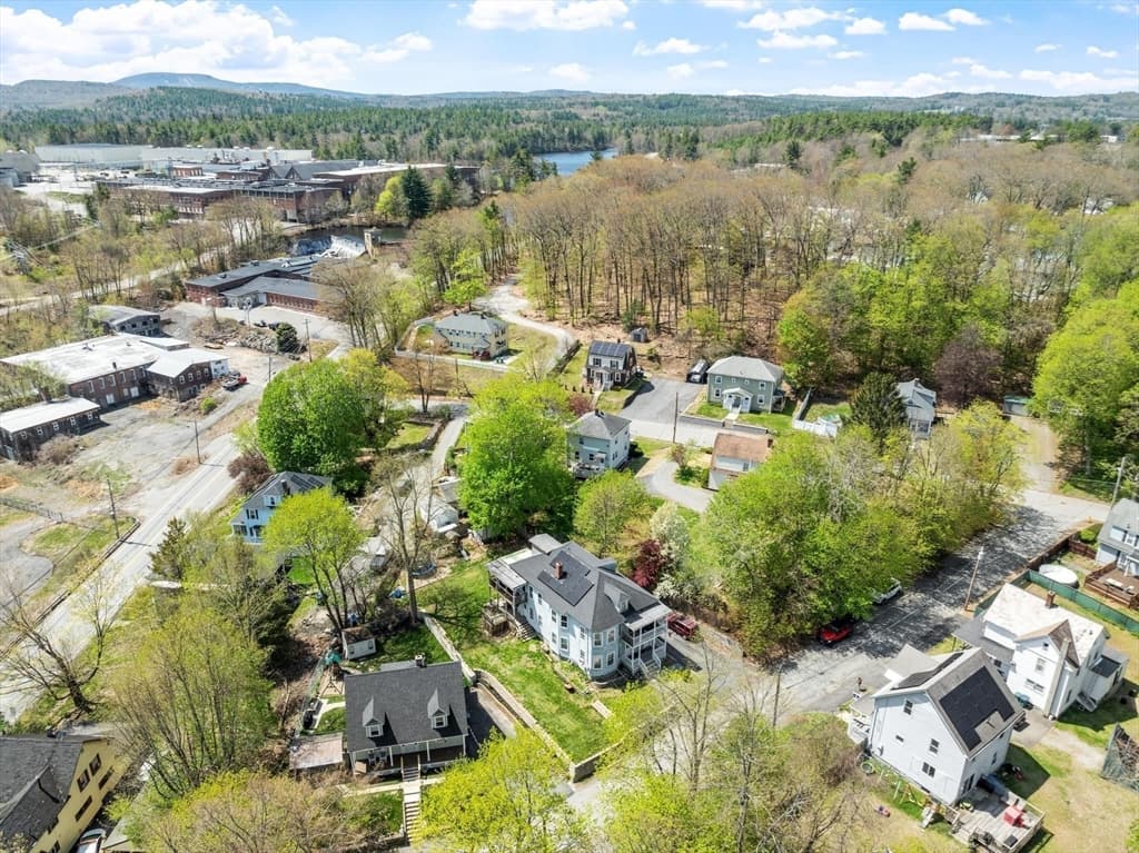 Multi-família em Fitchburg — foto 3