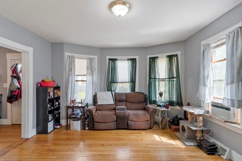 Multi-família em Fitchburg — foto 9