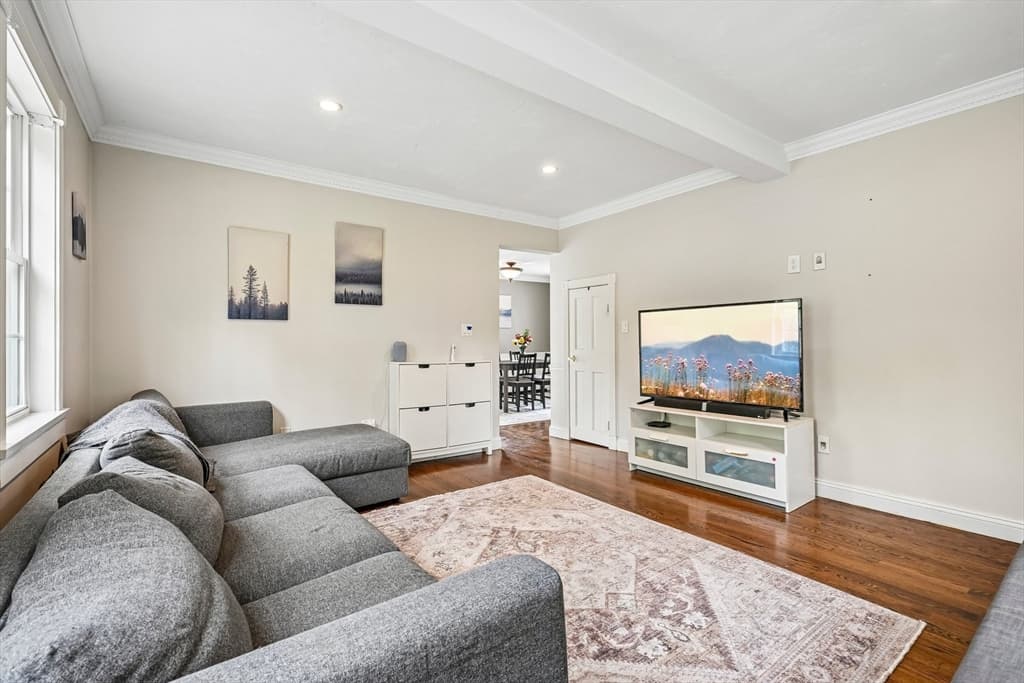 Casa em Southborough — foto 7