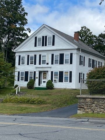 Multi-família em Millbury
