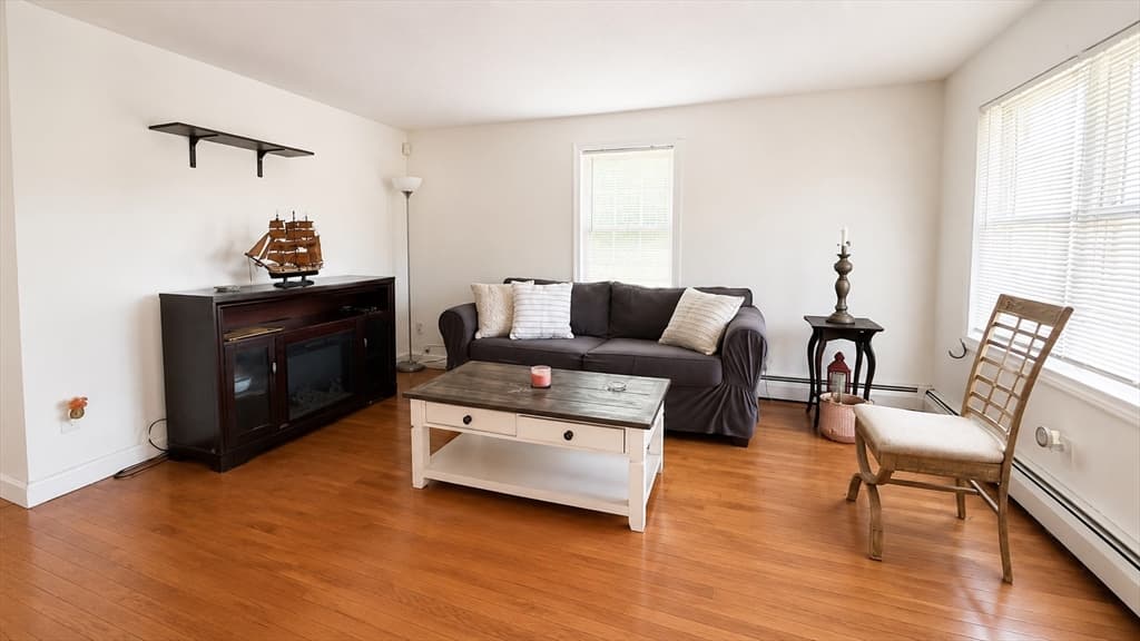 Casa em New Bedford — foto 6