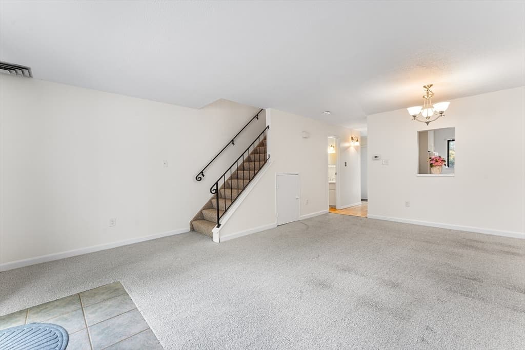 Condomínio em Natick — foto 8