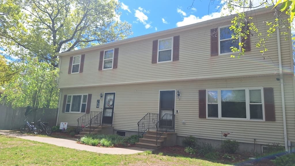 Condomínio em Attleboro — foto 2