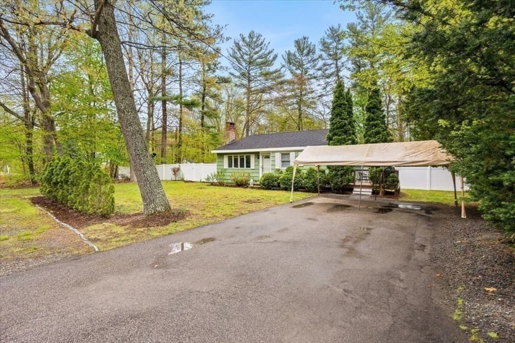Casa em Foxboro — foto 4