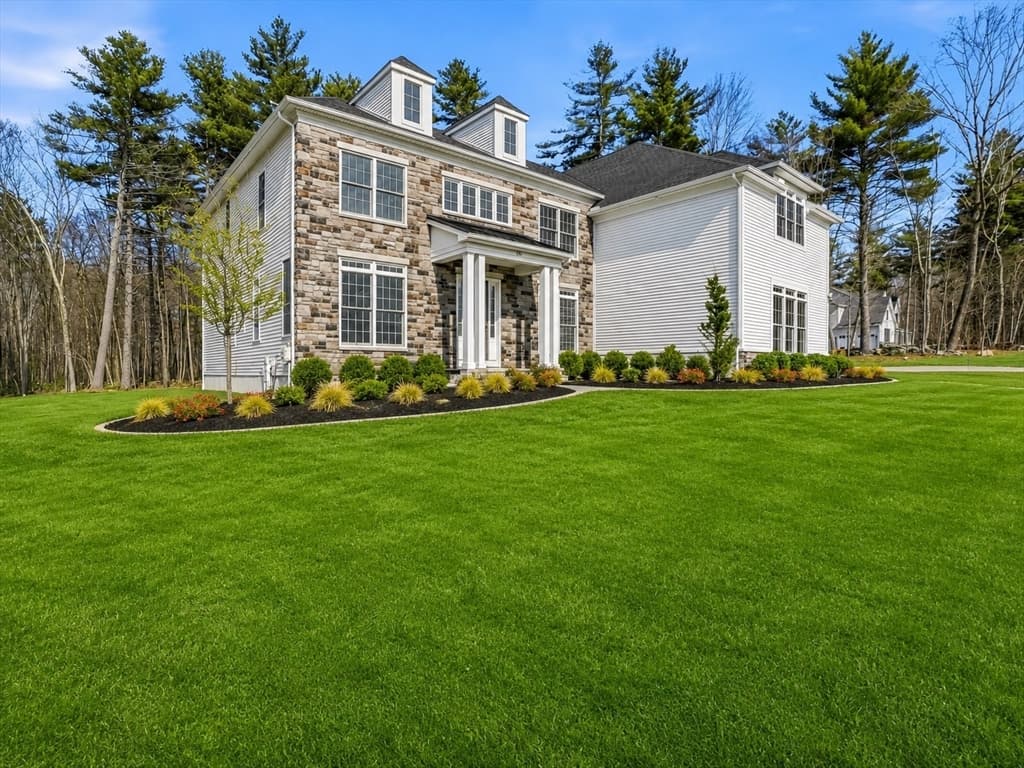 Casa em Hopkinton
