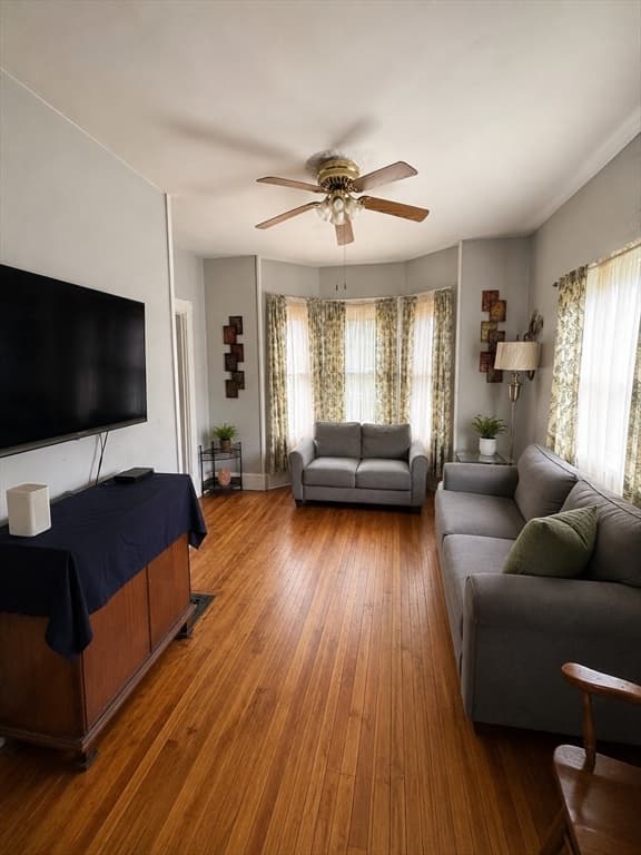 Casa em Medford — foto 3