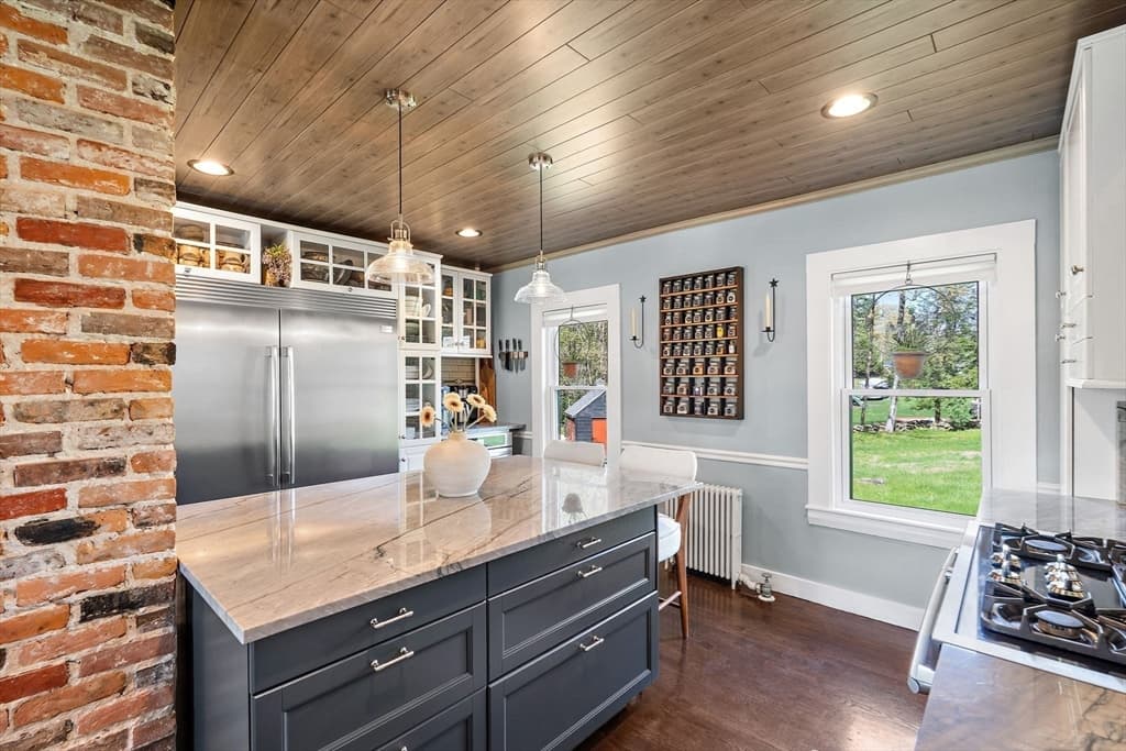 Casa em Hopedale — foto 6